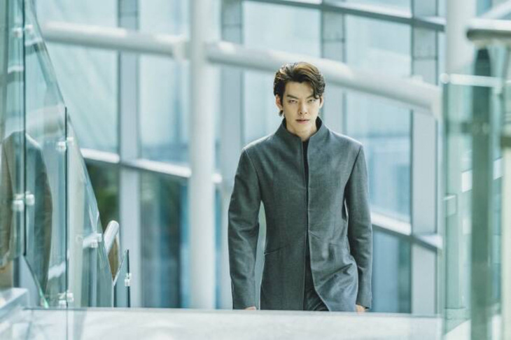 Kim Woo Bin đóng 4 vai trong Cuộc chiến xuyên không khiến fan nữ đổ rầm - Ảnh 5.