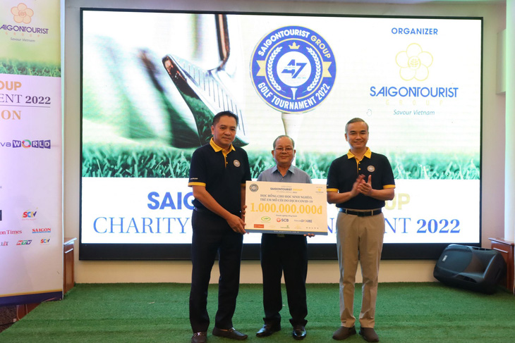 Giải golf từ thiện của Saigontourist quyên góp 1 tỉ hỗ trợ trẻ em ảnh hưởng bởi dịch COVID-19 - Ảnh 1.
