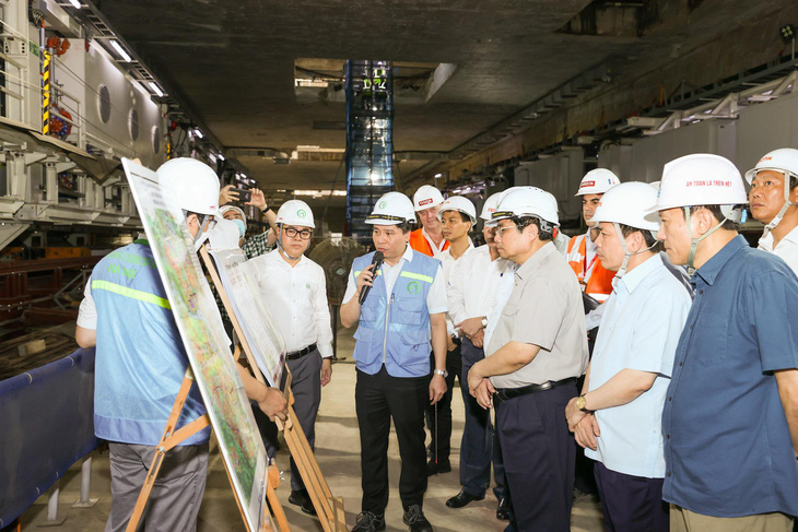 Kiểm tra metro Nhổn - ga Hà Nội chậm 7 năm, Thủ tướng nói: Vốn cấp đủ rồi, không có lý do để chậm - Ảnh 3.