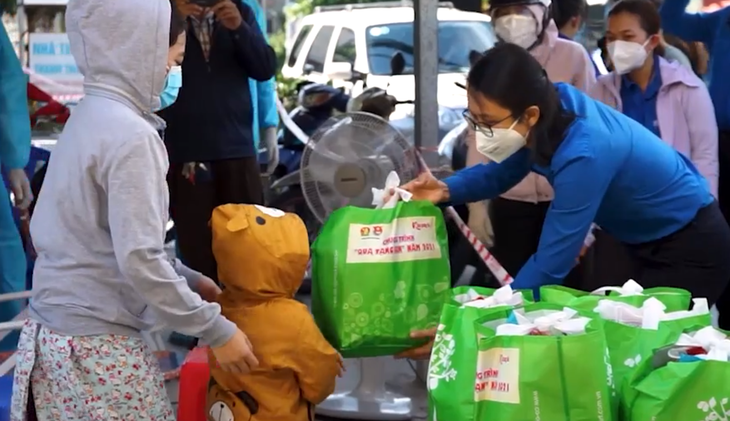 Mời bạn đọc tham gia Cuộc thi ‘Lan tỏa năng lượng tích cực’ lần 3 - Ảnh 2.