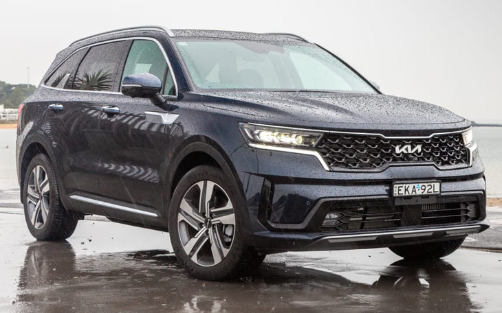 Kia Sorento sắp có phiên bản mới, thay dàn đèn đáng được chờ đợi