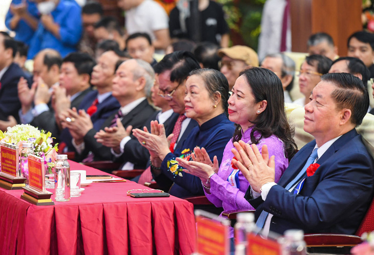 Học viện Báo chí và Tuyên truyền nhận Huân chương Độc lập hạng ba nhân dịp 60 năm thành lập - Ảnh 3.