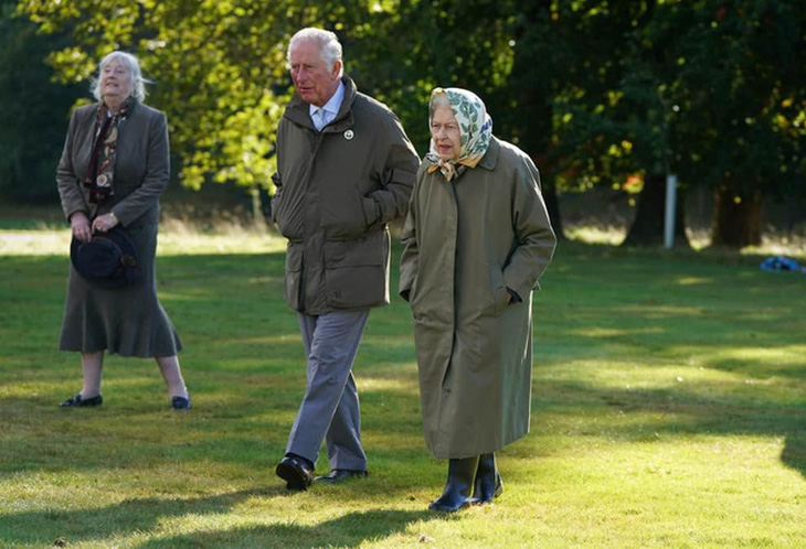 Đài tưởng niệm Nữ hoàng Elizabeth II lớn nhất sẽ bén rễ vào mùa đông - Ảnh 1.