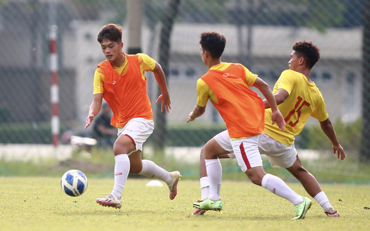 U20 Việt Nam - U20 Hong Kong: Trận đấu then chốt