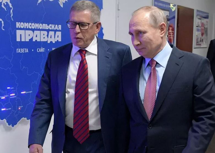 Tổng biên tập báo Nga thân cận với ông Putin đột tử - Ảnh 2.