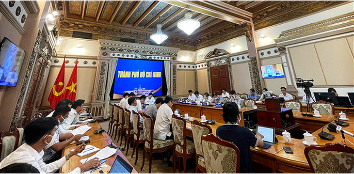 Thủ tướng: ‘Rất bức xúc về tình trạng ách tắc giao thông ở TP.HCM và Hà Nội’ - Ảnh 2.