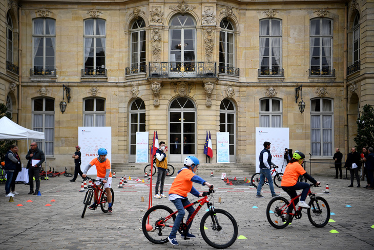 Pháp chi thêm 250 triệu euro cho kế hoạch quốc gia xe đạp - Ảnh 1.