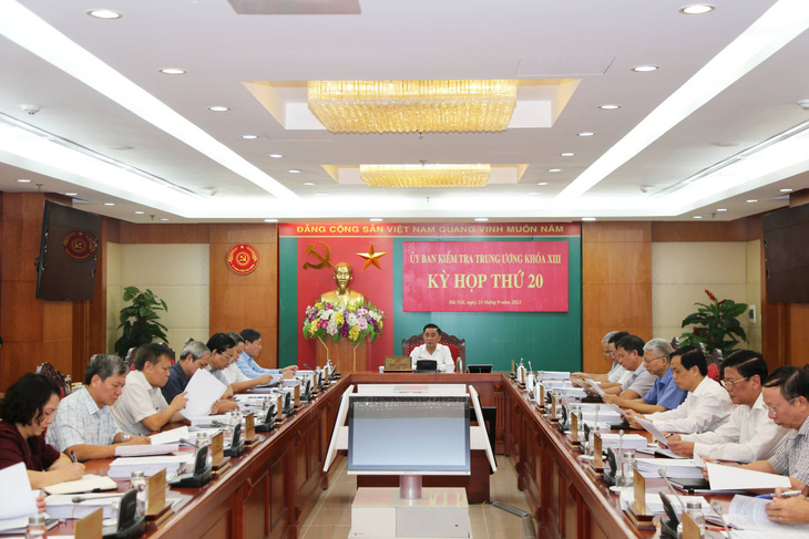 Cảnh cáo Ban thường vụ Đảng ủy Viện hàn lâm Khoa học xã hội Việt Nam nhiệm kỳ từ 2015 đến nay - Ảnh 1.