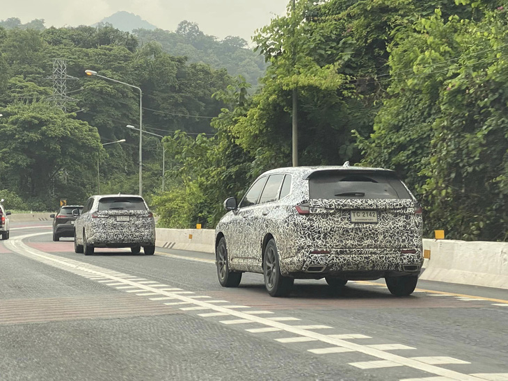 Honda CR-V mới tiếp tục chạy thử gần Việt Nam, sẽ có ít nhất 2 tùy chọn động cơ - Ảnh 1.
