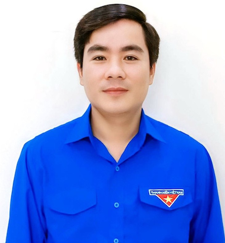 Anh Lê Văn Châu tái cử chức vụ bí thư Tỉnh Đoàn Thanh Hóa nhiệm kỳ 2022-2027 - Ảnh 1.
