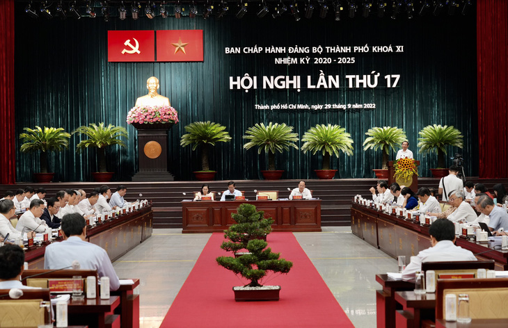 Bí thư Nguyễn Văn Nên: Thay vì đặc thù, TP.HCM sẽ xin thí điểm những vấn đề mới - Ảnh 3.