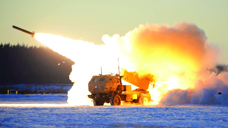 Từ pháo binh đến tên lửa Himars - Ảnh 1.