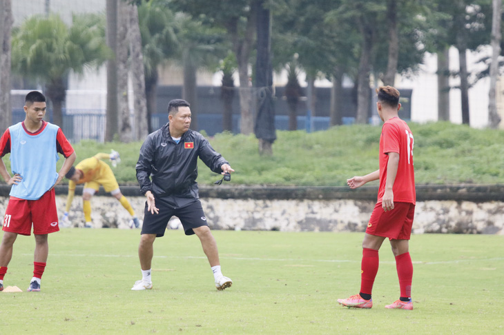 U17 Việt Nam có thêm các tân binh U15 - Ảnh 1.