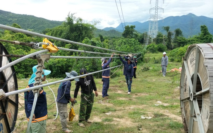 Dự án giải tỏa công suất nhà máy điện BOT Vân Phong: Sẽ về đích đúng mốc 