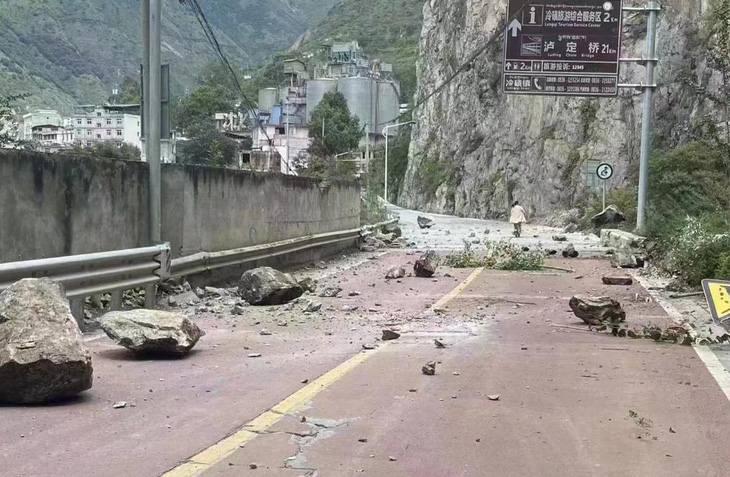 Động đất mạnh tại Trung Quốc, ít nhất 46 người chết - Ảnh 1.