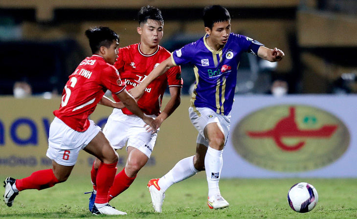 Tứ kết Cúp quốc gia 2022: Như trận đá tập, CLB Hà Nội thắng dễ Bình Phước - Ảnh 2.
