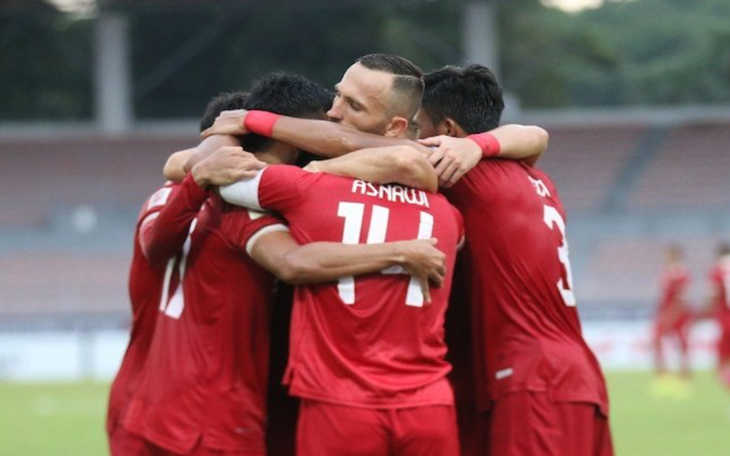 Indonesia cấm cầu thủ lên mạng xã hội suốt AFF Cup 2022 - Ảnh 1.