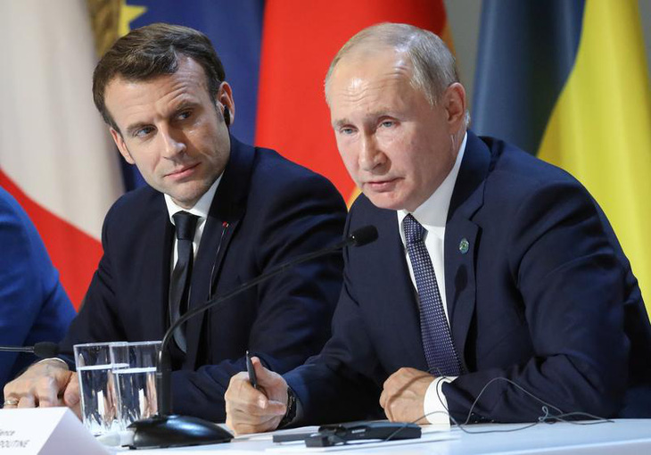 Tổng thống Pháp nhận định ông Putin muốn khôi phục đế chế Nga - Ảnh 1.