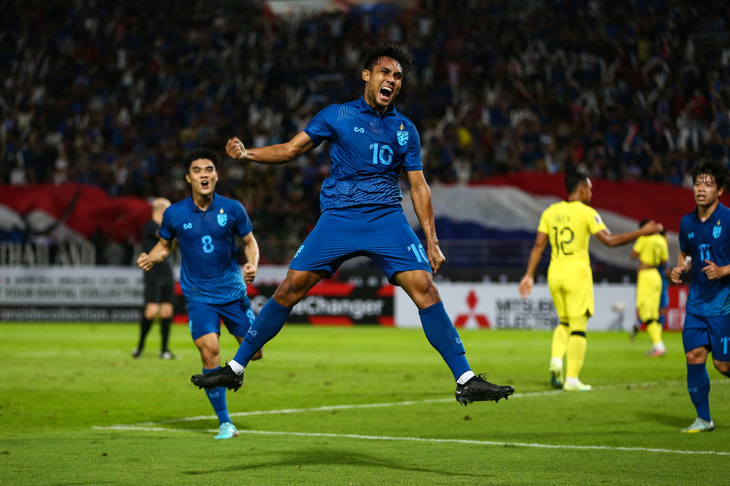 Tối 11-1, Thái Lan đến Hà Nội cho chung kết lượt đi AFF Cup 2022 với Việt Nam - Ảnh 1.