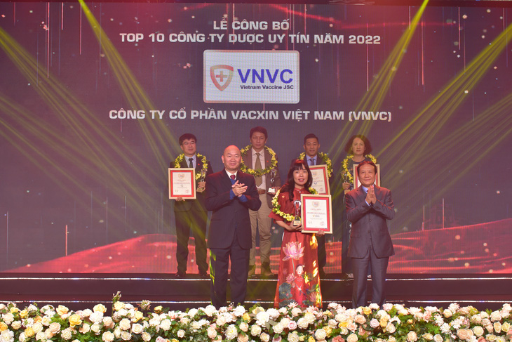 VNVC được vinh danh Công ty Dược uy tín số 1 Việt Nam - Ảnh 1.