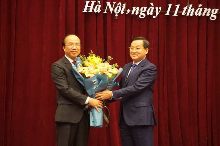 Ông Phan Chí Hiếu chính thức làm chủ tịch Viện hàn lâm Khoa học xã hội Việt Nam - Ảnh 1.