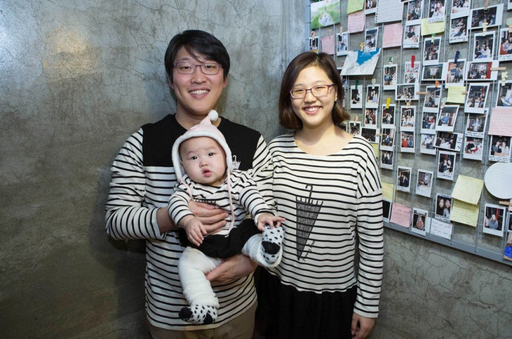 Hàn Quốc cho người lao động nghỉ nuôi con trong 18 tháng - Ảnh 1.