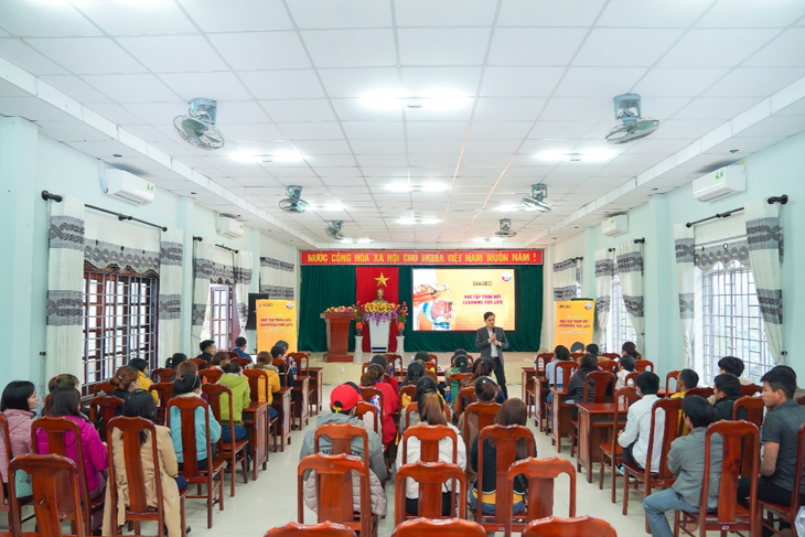 Diageo Việt Nam triển khai chương trình “Học tập trọn đời” cho lao động ngành nhà hàng, khách sạn - Ảnh 1.