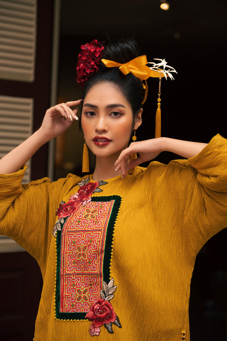 Hoa hậu Khánh Vân, Thúy Hằng, Ban Mai duyên dáng trong tà áo dài - Ảnh 3.