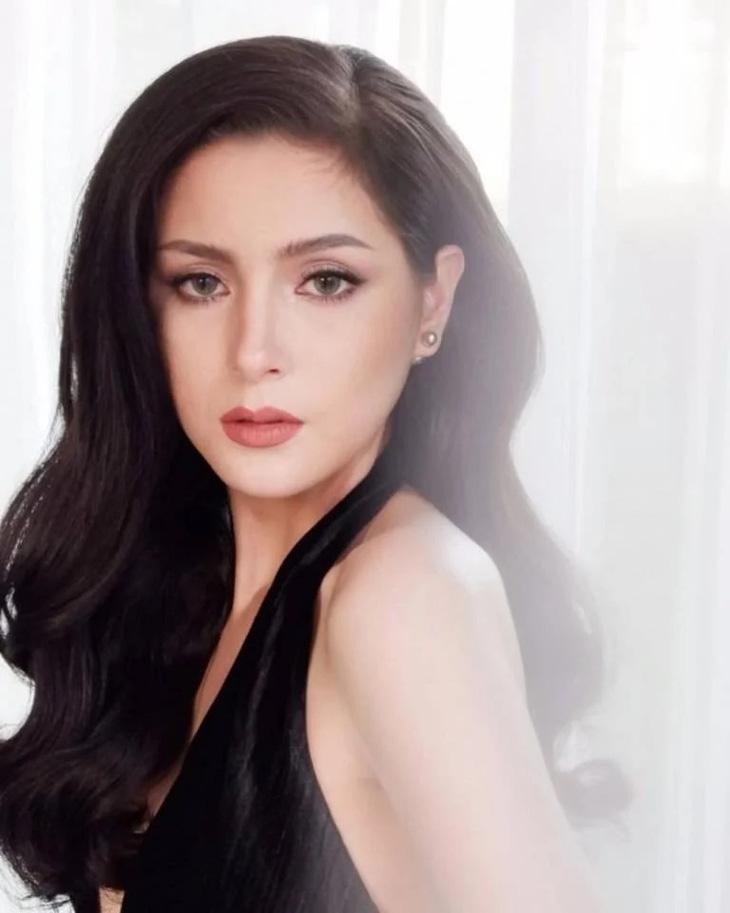 Hoa hậu Thái Lan từng tố ban tổ chức  Miss World đóng phim phát trên VTV9 - Ảnh 1.