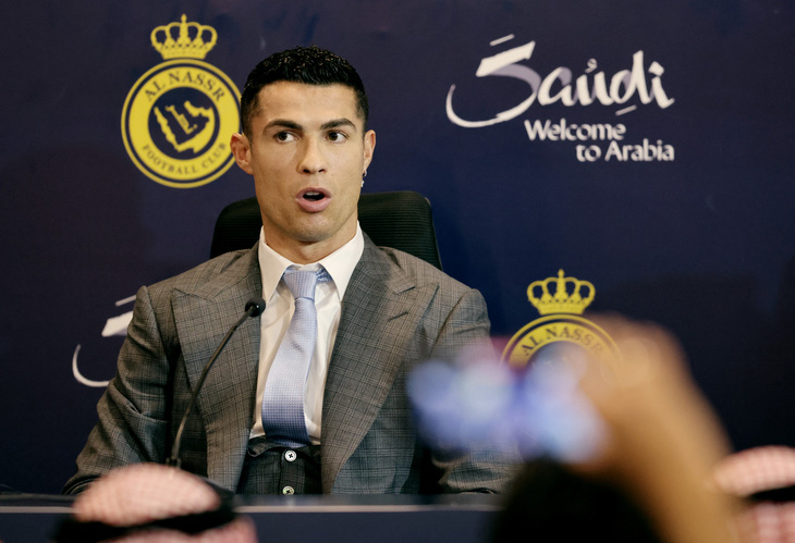 25.000 CĐV Al Nassr xem Ronaldo ra mắt - Ảnh 1.