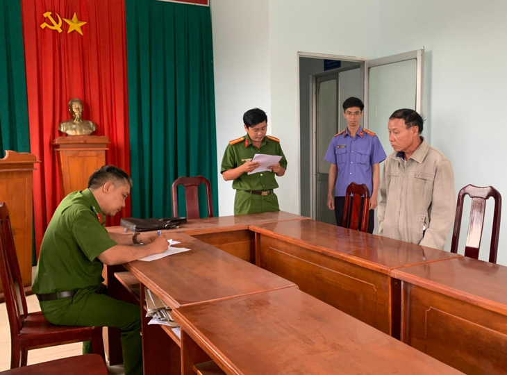 Bình Thuận: Khởi tố thêm nhiều cán bộ huyện, quản lý thị trường, thuế - Ảnh 2.