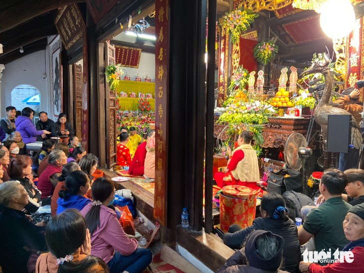 Lễ hội khai ấn đền Trần xuân Quý Mão 2023 dự báo rất đông - Ảnh 1.