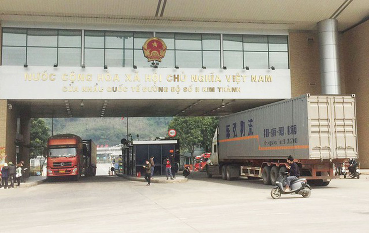 Khôi phục toàn diện hoạt động thông quan qua các cửa khẩu Lào Cai - Hà Khẩu - Ảnh 1.