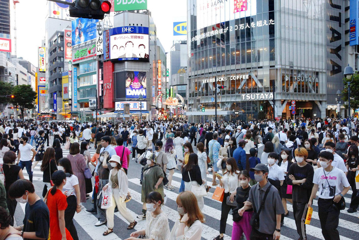 Giới chức Tokyo tặng hàng triệu yên cho mỗi gia đình bỏ phố về quê - Ảnh 1.