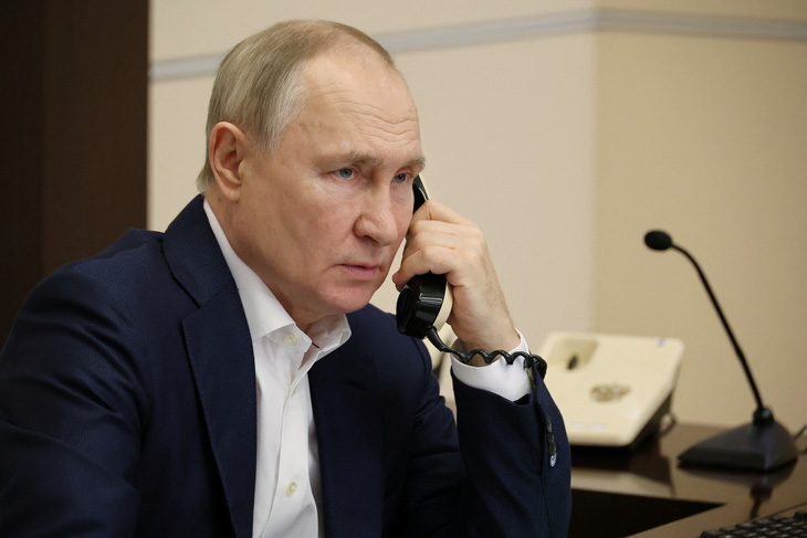 Ông Putin nhắc lại sẽ đối thoại khi Ukraine từ bỏ các lãnh thổ bị sáp nhập - Ảnh 1.