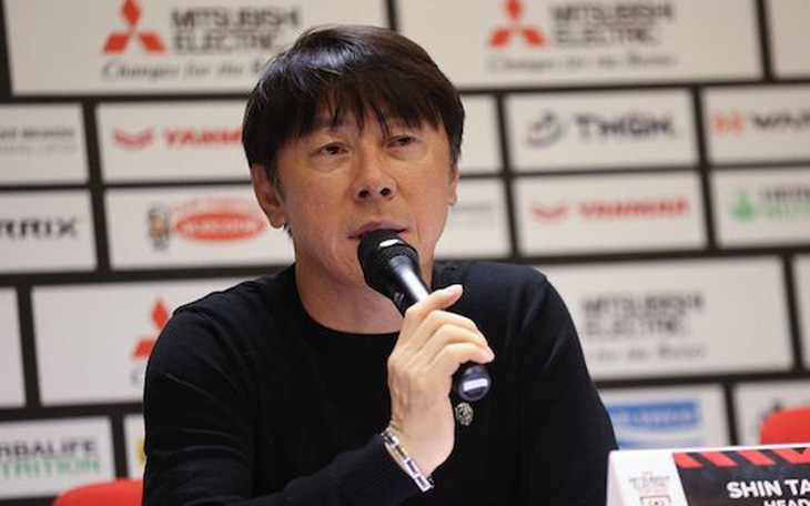 HLV Shin Tae Yong: 'Việt Nam chưa thủng lưới vì toàn gặp đội yếu'