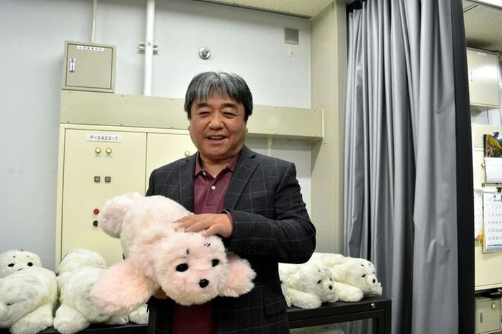 Robot thú cưng sử dụng cho trị liệu tâm lý ở Nhật Bản - Ảnh 1.