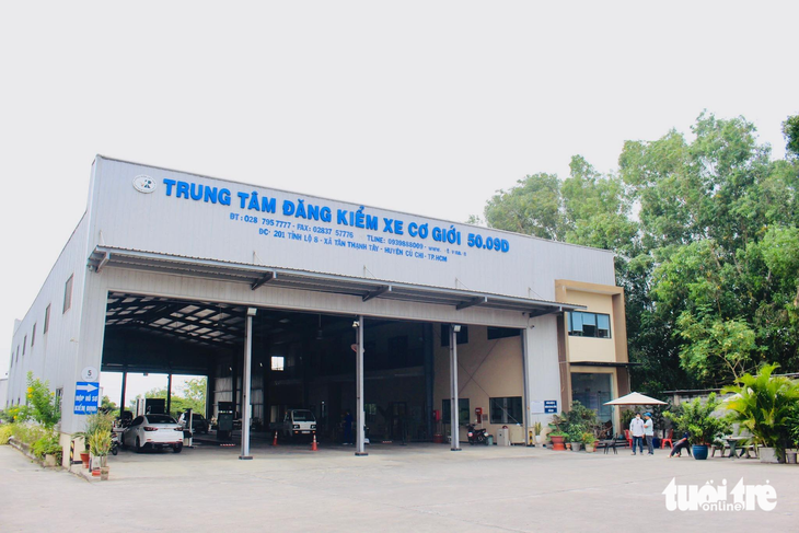 Biệt phái thêm 10 nhân sự cho một trung tâm đăng kiểm xe cơ giới tại TP.HCM - Ảnh 1.