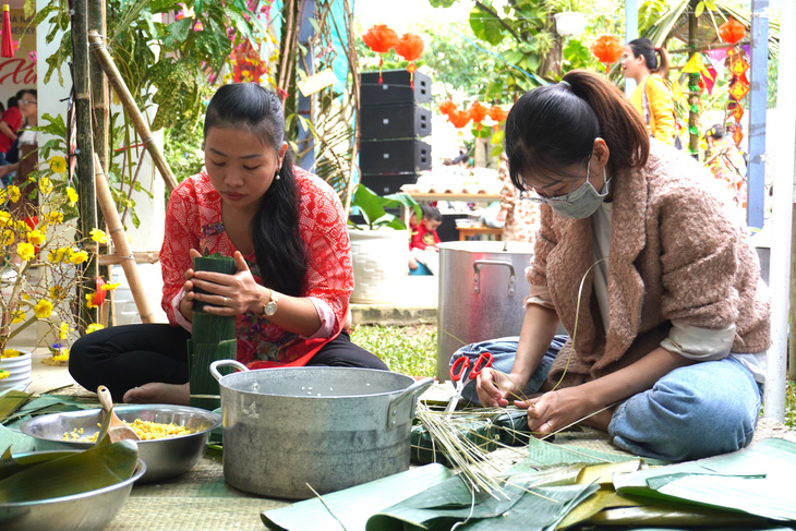 Con của công nhân đón Tết sớm ở Đà Nẵng, thương ơi là thương - Ảnh 8.