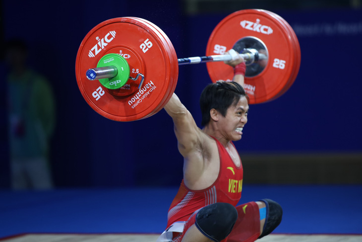Nguyễn Trần Anh Tuấn hạng 5 hạng cân 61kg nam - Ảnh: QUÝ LƯỢNG