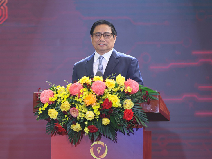 Thủ tướng Phạm Minh Chính cho biết Chính phủ xác định mục tiêu kép - Ảnh VGP