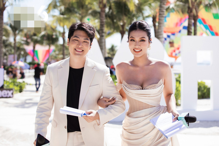 Hoa hậu Thiên Ân làm MC tại sự kiện của Miss Grand International