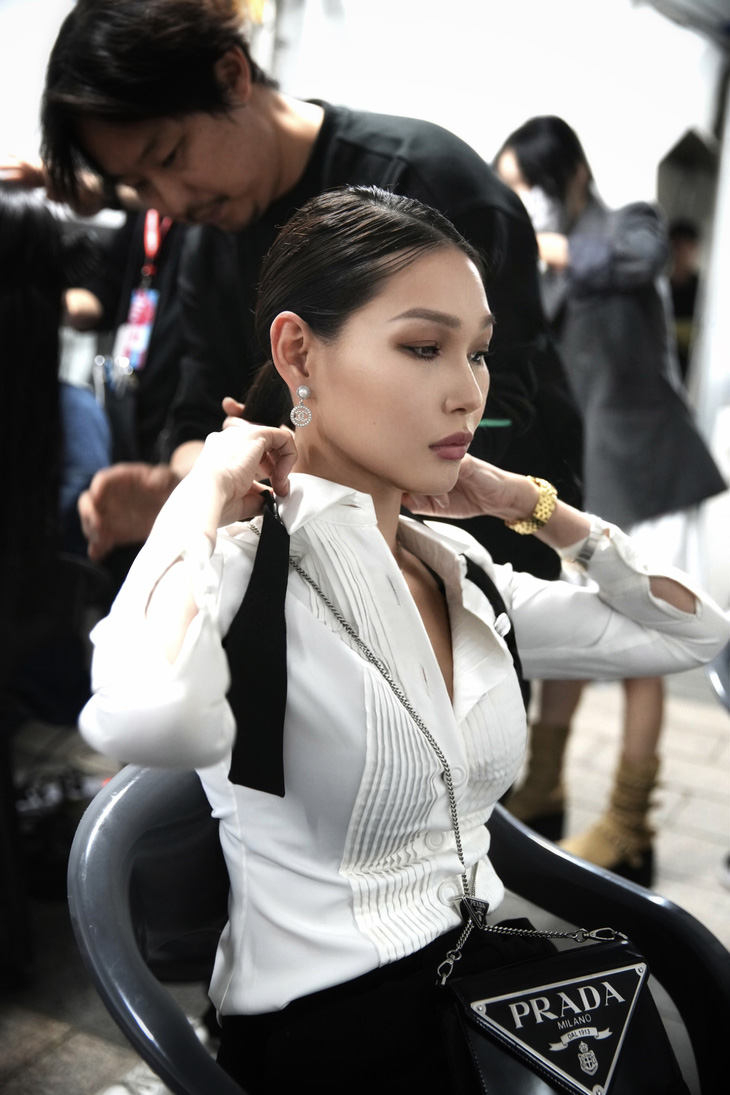 Diệp Linh Châu trở thành giám đốc sáng tạo cho bộ sưu tập của nhà thiết kế Trần Hùng tại chương trình Gangnam Fashion Festa tại Seoul, Hàn Quốc.