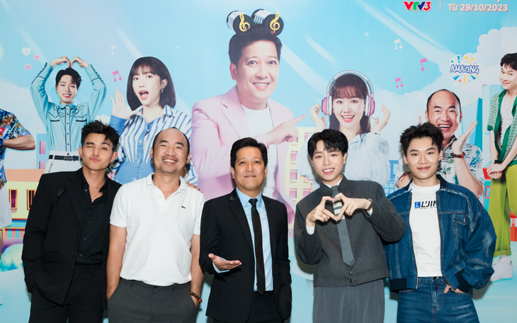 Dàn cast "siêu xịn" đổ bộ "Amazing Saturday" bản Việt hóa