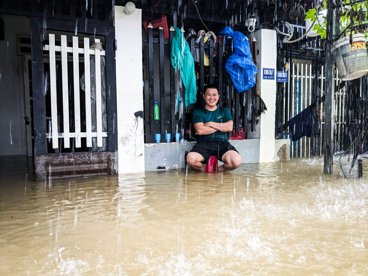 Mưa lớn gây ngập lụt ở Đà Nẵng hồi tháng 10-2023 - Ảnh: TẤN LỰC