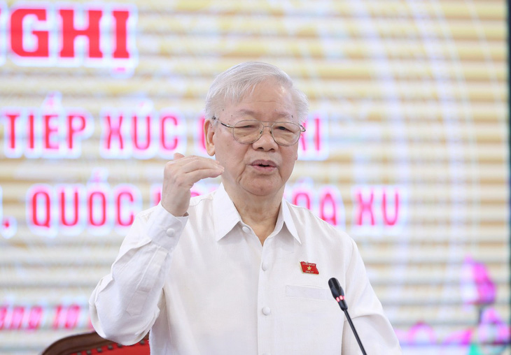Tổng bí thư Nguyễn Phú Trọng phát biểu tại buổi tiếp xúc cử tri - Ảnh: QUANG PHÚC