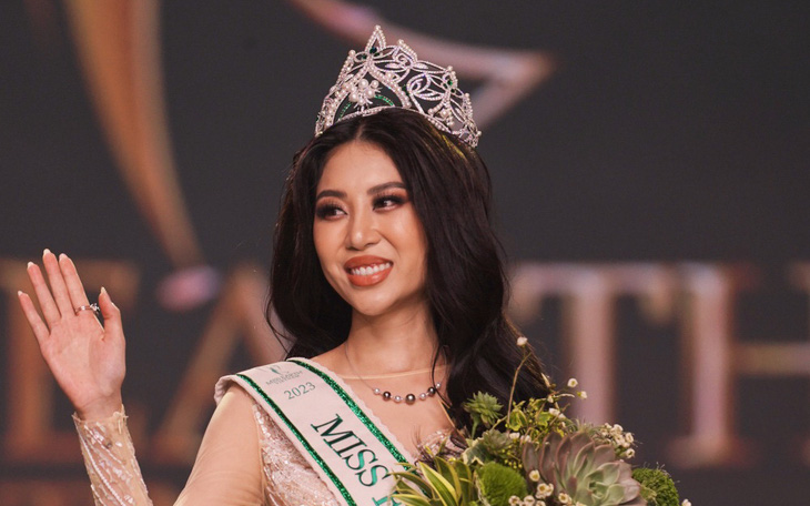 Du học sinh Mỹ - Đỗ Thị Lan Anh đăng quang Miss Earth Vietnam 2023