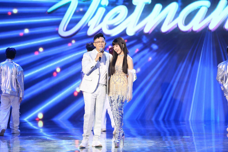 Tạo hình của Lamoon Diễm Hằng ở live show 6 Vietnam Idol - Ảnh: BTC