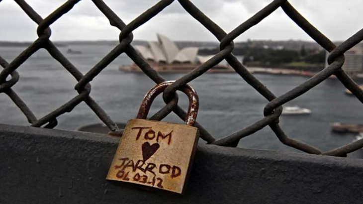 Ổ khóa tình yêu từng &quot;hoành hành&quot; trên cầu cảng Sydney - Ảnh: SMH