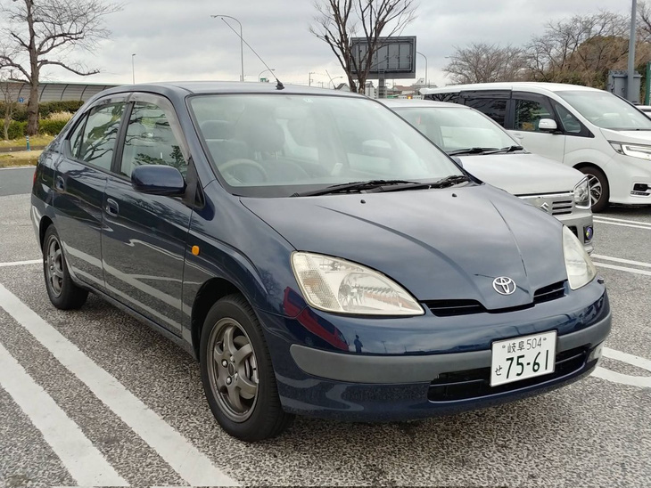 Một chiếc Toyota Prius hơn 20 năm tuổi được chụp vào tháng 3-2023 - Ảnh: Yuuki0825/X